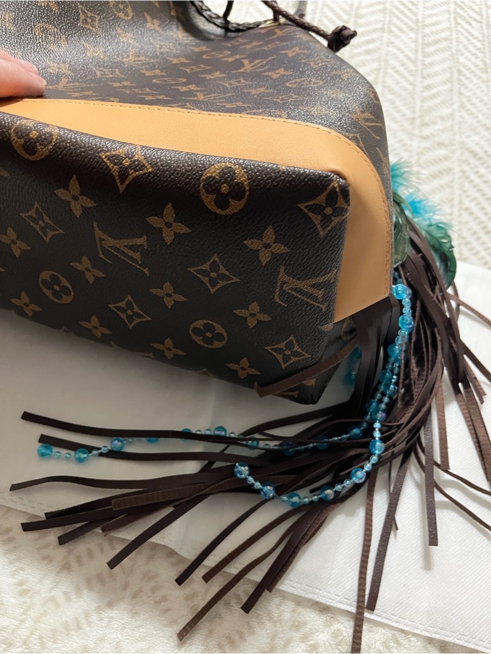 Louis Vuitton Luxury Monogram Brown Leather Shoulder Bag - Picture 11 of 16